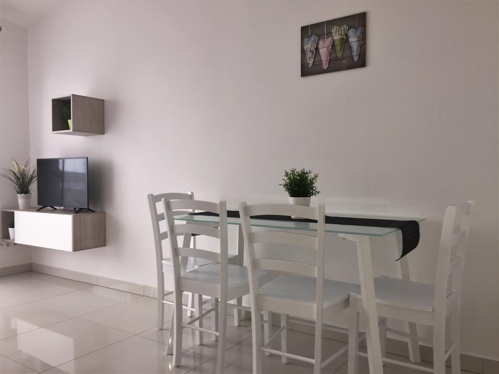 Apartmani Orhideja Rab Town Exterior photo